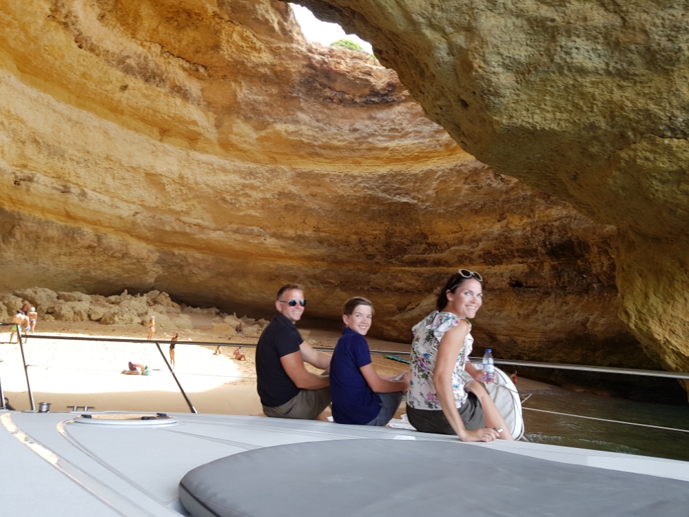 Benagil Cave Yacht Charter - Vale Do Lobo luxury Cruise